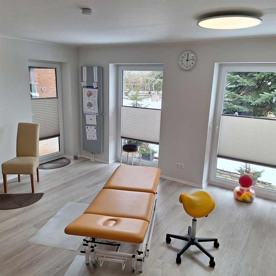 Behandlungsraum der Praxis für Osteopathie und Hypnose in Osterstedt
